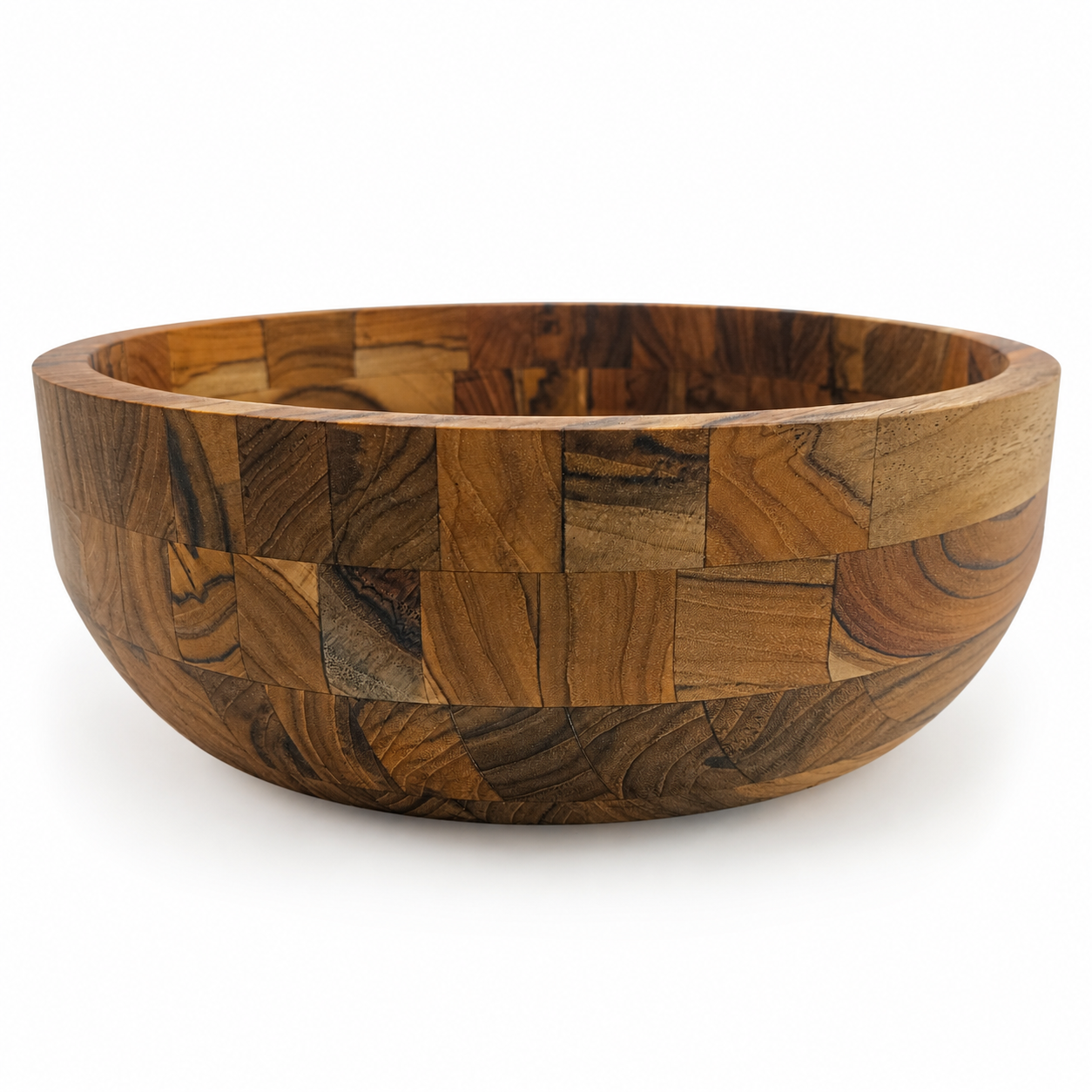 Bowl redondo de madeira teca maciça, borda lisa e padrão geométrico em patchwork