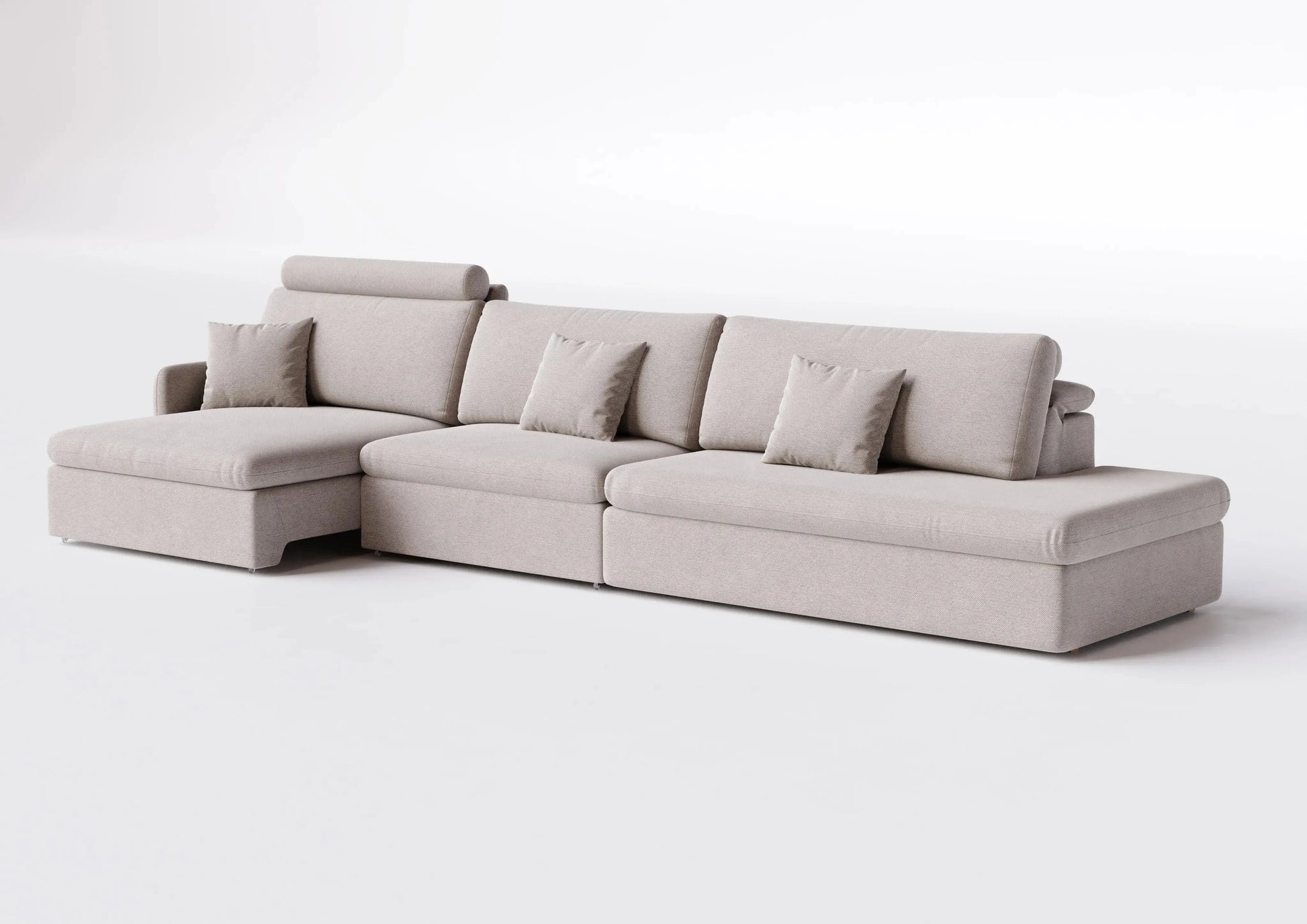 Sofá seccional bege moderno com chaise e almofadas, design contemporâneo para sala de estar