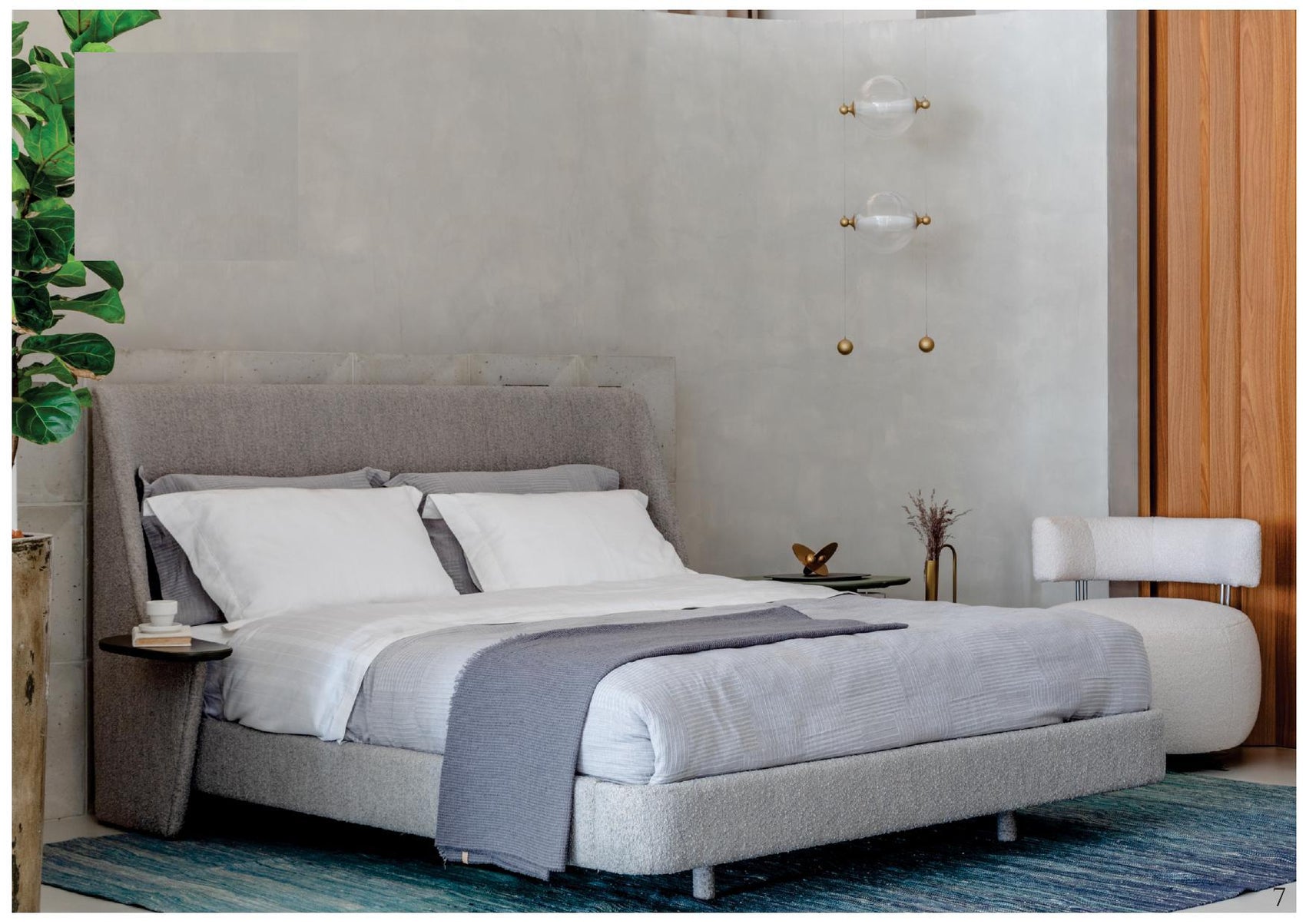 Cama Aura — vista principal com mesas laterais