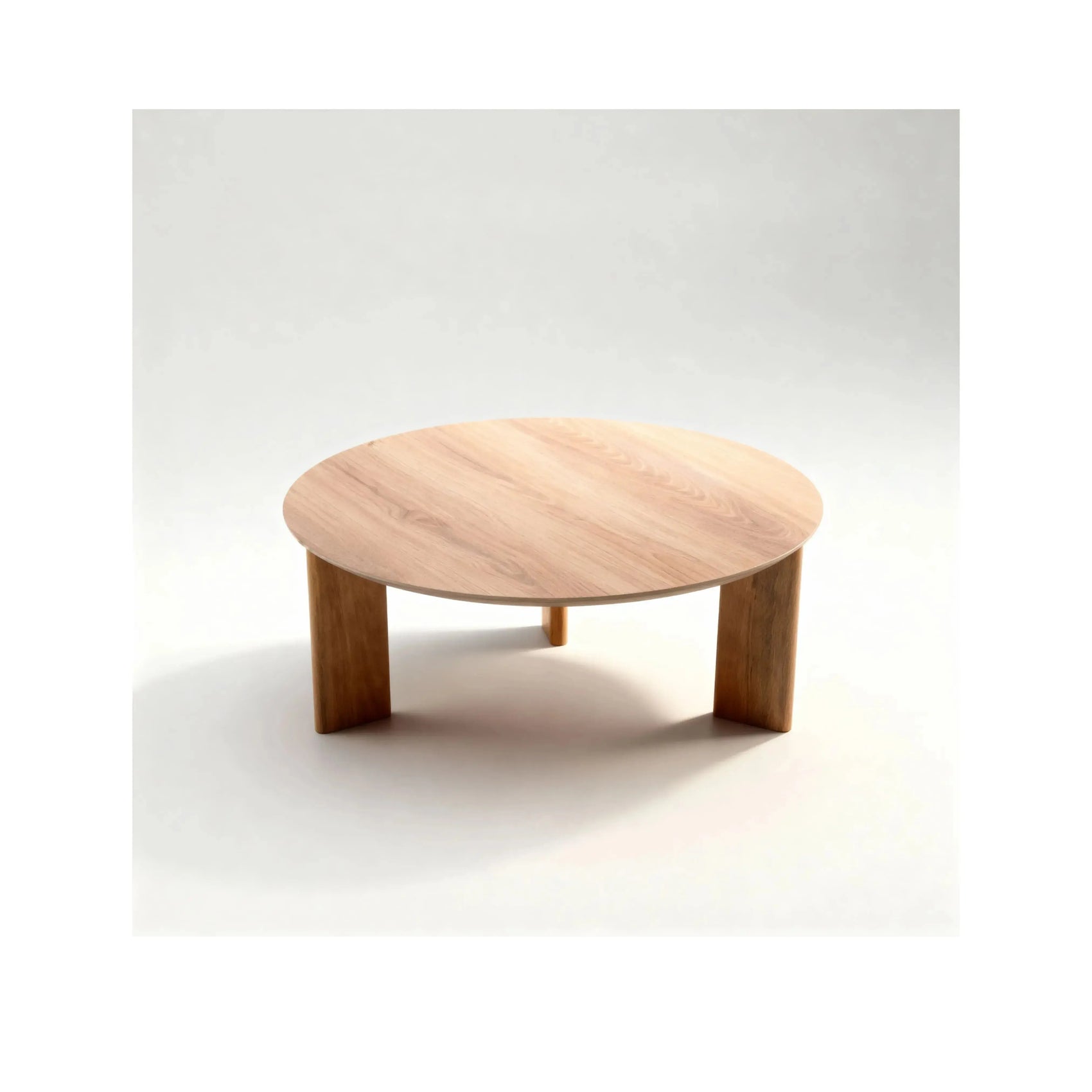 Mesa de Centro Caia Hanover – mesa redonda com acabamento amadeirado para sala de estar