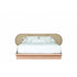 Cama Brisa com cabeceira de palhinha bege e cama estofada branca.