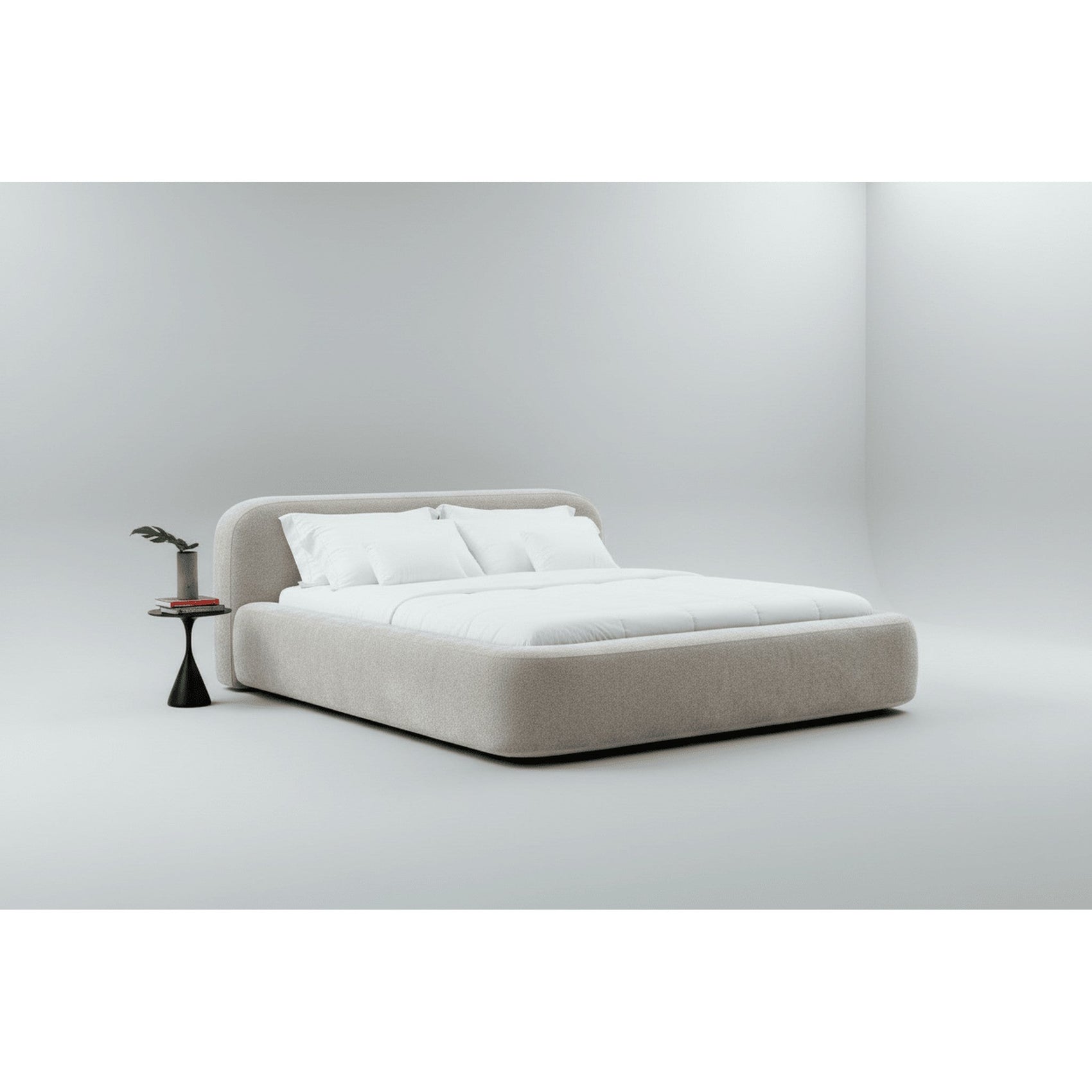 Cama estofada Cama Veras cinza claro vista frontal com cabeceira alta e travesseiros