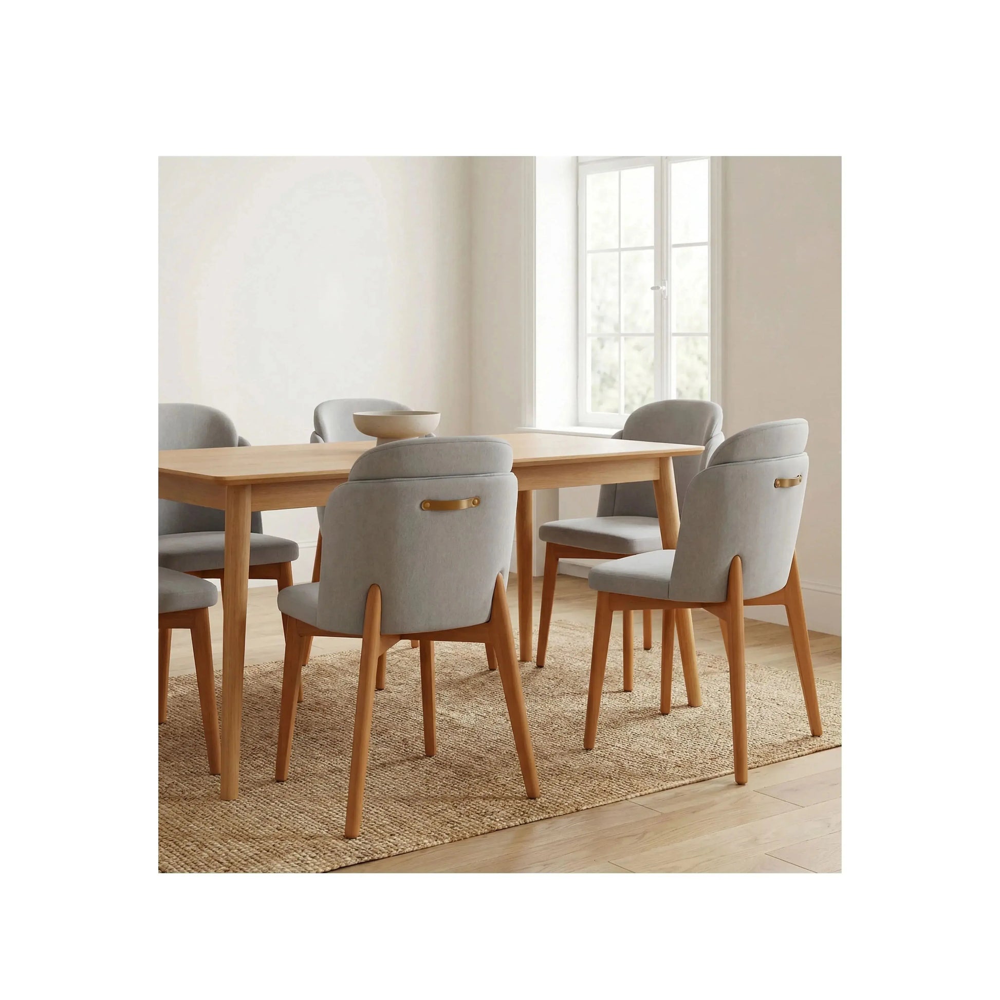 Cadeira Emilia – cadeira de jantar com design suave e presença sofisticada