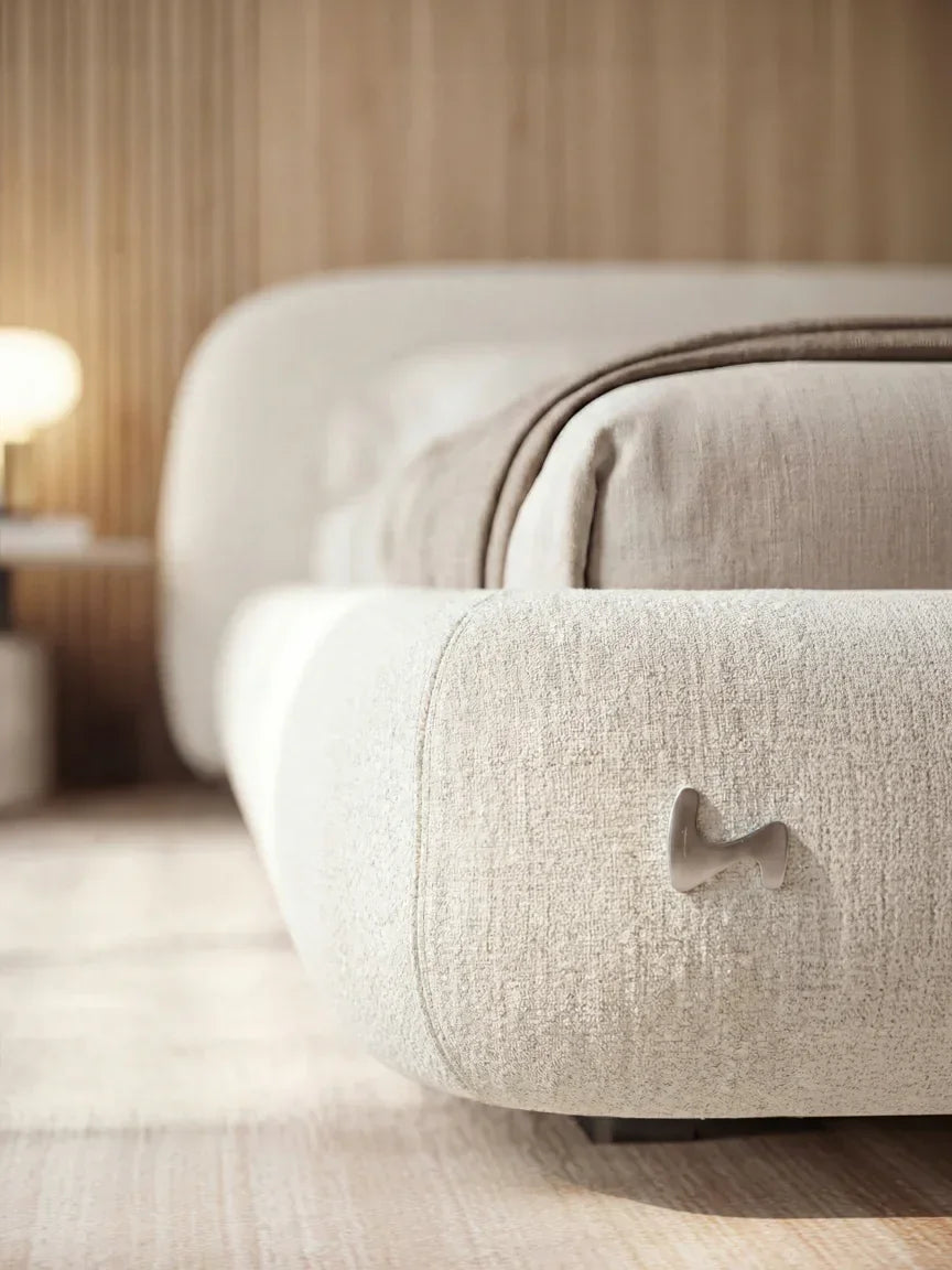 Horizon Interiores freepik_recrie-essa-imagem-porem-a-cama-precisa-estar-no-tecido-boucle-com-a-textura-e-cor-da-imagemimg2-ultra-realistic-8k-high-detail-cinematic-lighting-product-photography-shallow