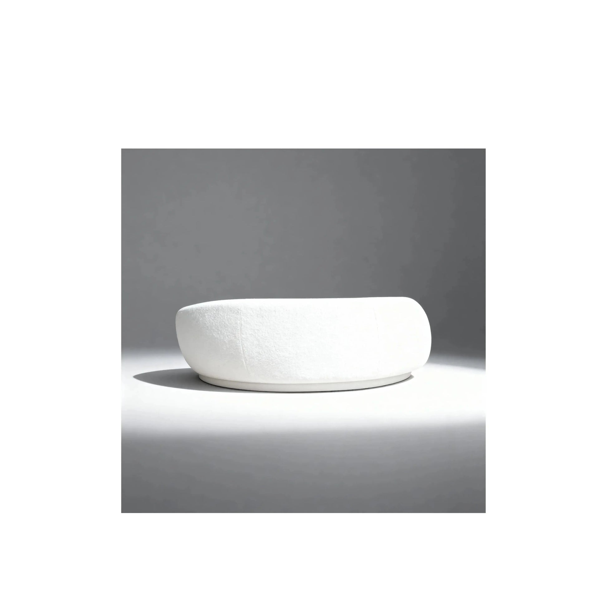 Sofá Lyn Noa Living – sofá de linhas limpas com estrutura em percintas elásticas de alta resistência