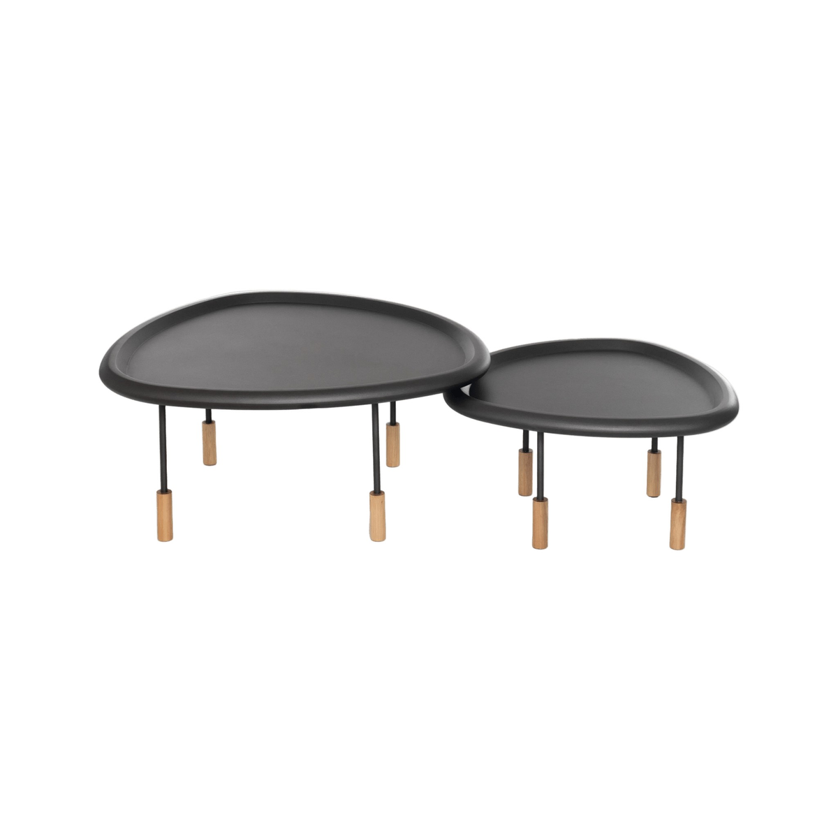 Mesa de centro de tampo orgânico pintado com borda elevada e pés metálicos com ponteiras de madeira