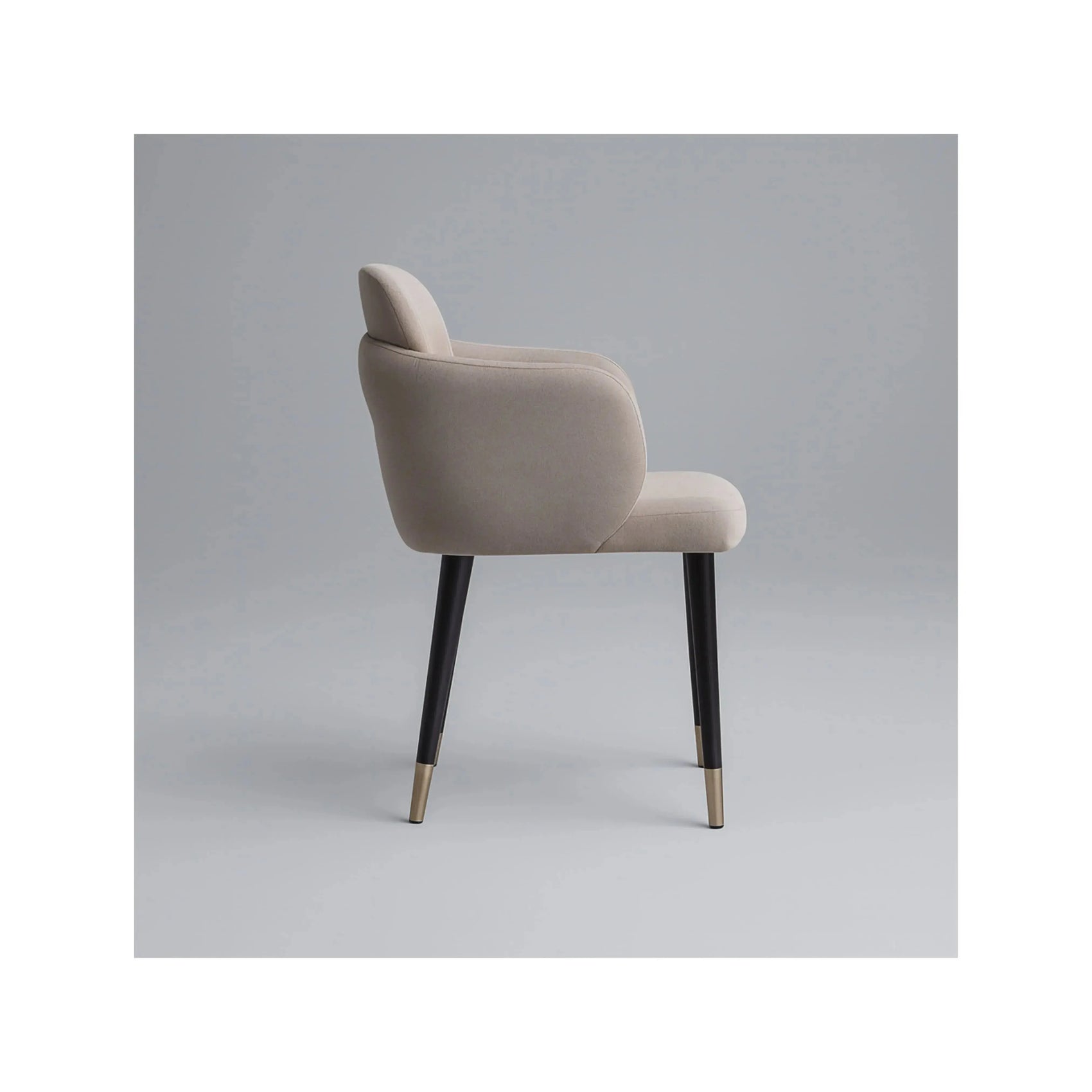 Cadeira Milano – cadeira de jantar com design urbano contemporâneo