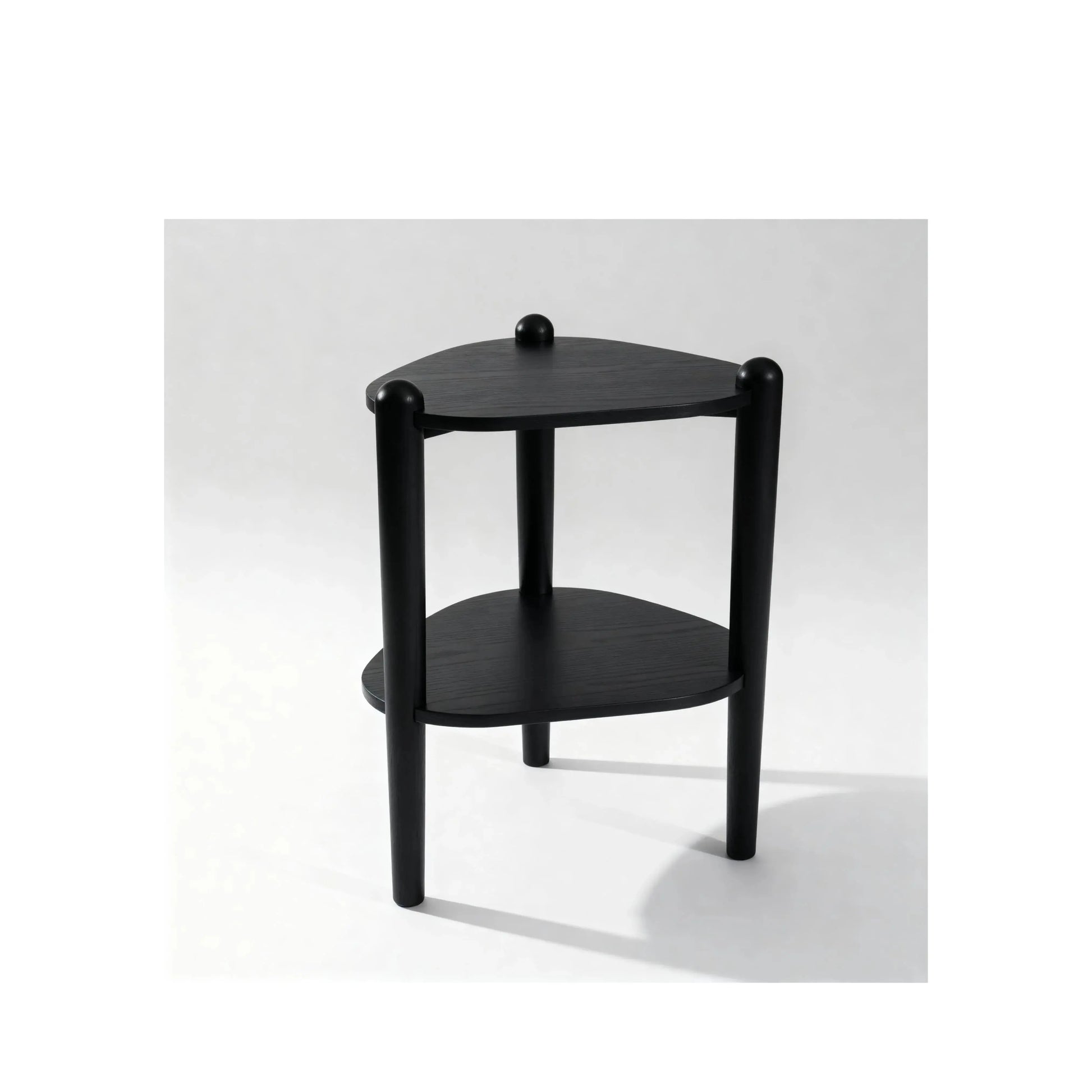 Mesa Lateral Seiva Nero – Artesano