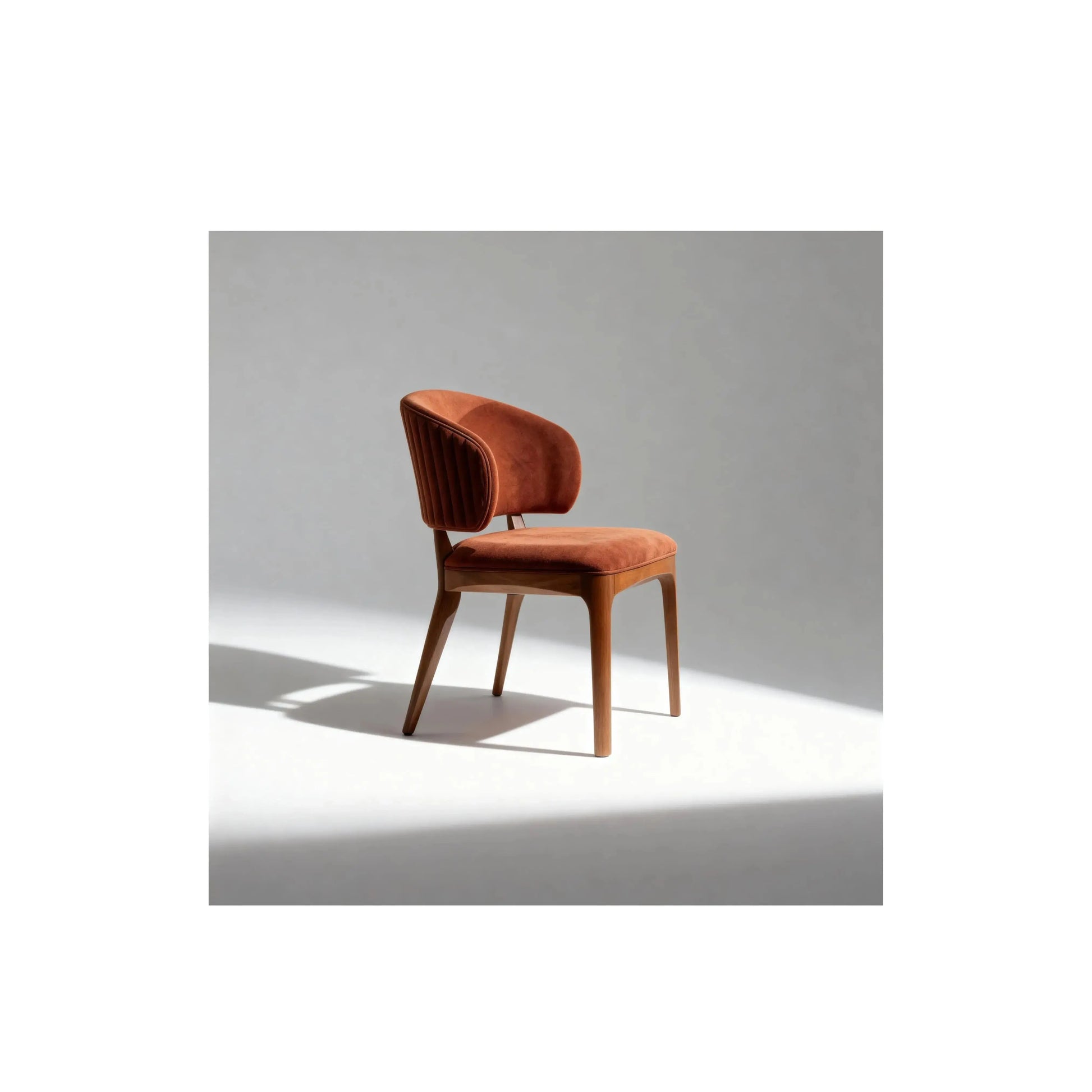 Cadeira Vitória – cadeira de jantar sofisticada com design suave e elegante